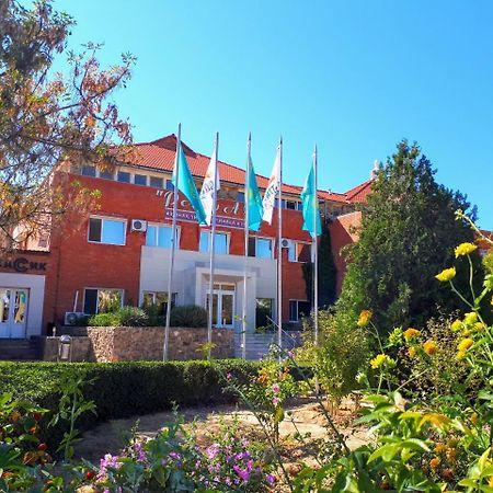 Rahat Hotel Aktau  Zewnętrze zdjęcie